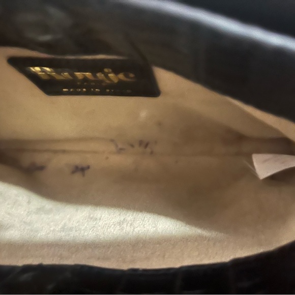 Rouje J Bag in Black with Crocodile-effect - Picture 4 of 4